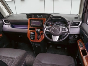 Минивэн Toyota Roomy 2017 года, 1200000 рублей, Краснодар