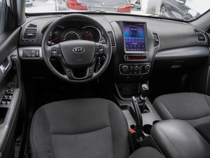 Внедорожник Kia Sorento 2013 года, 1899000 рублей, Волгоград