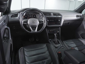 Внедорожник Volkswagen Tiguan 2021 года, 4499000 рублей, Ростов-на-Дону