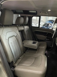 Внедорожник Land Rover Defender 2021 года, 4187000 рублей, Солонцы