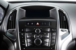 Хетчбэк Opel Astra 2011 года, 709000 рублей, Пермь
