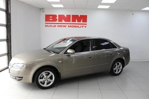 Седан Audi A4 2005 года, 880000 рублей, Смоленск
