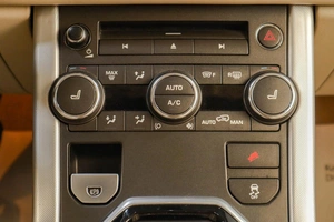 Внедорожник Land Rover Range Rover Evoque 2014 года, 1879000 рублей, Челябинск