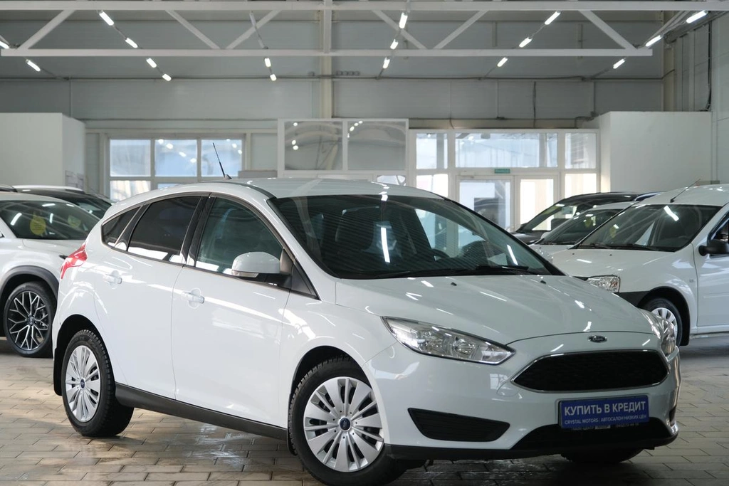 Хетчбэк Ford Focus 2017 года, 1159000 рублей, Омск