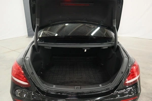 Седан Mercedes-benz E-класс 2019 года, 4060000 рублей, Курск