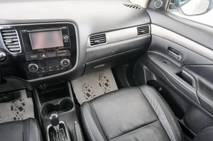 Внедорожник Mitsubishi Outlander 2015 года, 1749000 рублей, Красноярск
