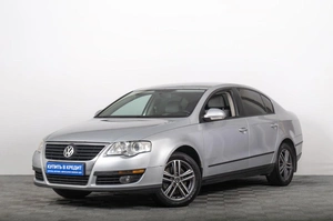 Седан Volkswagen Passat 2008 года, 679000 рублей, Томск