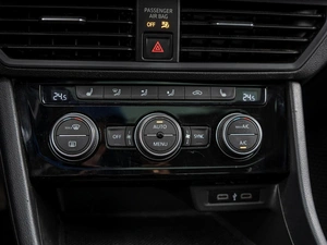 Седан Volkswagen Jetta 2021 года, 1825000 рублей, Краснодар