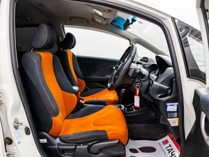 Хетчбэк Honda Fit 2011 года, 1100000 рублей, Красноярск