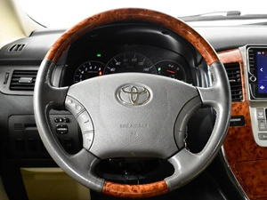 Минивэн Toyota Alphard 2003 года, 1505000 рублей, Казань