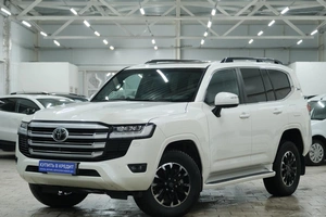 Внедорожник Toyota Land Cruiser 2022 года, 11889000 рублей, Омск