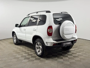 Внедорожник Chevrolet Niva 2019 года, 769100 рублей, Казань