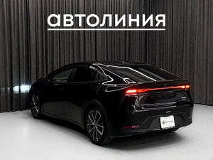 Лифтбек Toyota Prius 2023 года, 3500000 рублей, Красноярск