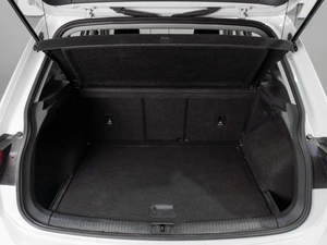 Внедорожник Volkswagen Tiguan 2017 года, 2240000 рублей, Тюмень