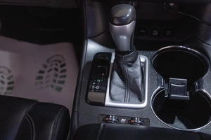 Внедорожник Toyota Highlander 2014 года, 3019000 рублей, Томск