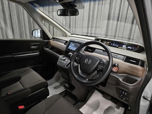 Минивэн Honda Freed 2019 года, 1480000 рублей, Красноярск