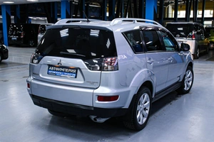Внедорожник Mitsubishi Outlander 2010 года, 1378000 рублей, Солонцы