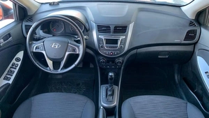 Седан Hyundai Solaris 2016 года, 1100000 рублей, Красноярск