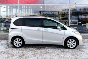 Минивэн Honda Freed 2013 года, 1030000 рублей, Солонцы