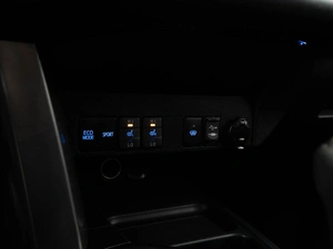 Внедорожник Toyota RAV4 2019 года, 3321444 рублей, Москва