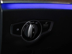Седан Mercedes-benz E-класс 2018 года, 2849000 рублей, Москва