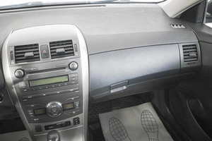 Седан Toyota Corolla 2007 года, 749000 рублей, Кемерово