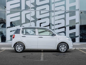 Хетчбэк Daihatsu Boon 2018 года, 896000 рублей, Краснодар