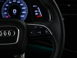 Внедорожник Audi Q8 2018 года, 6890999 рублей, Москва