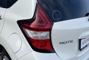 Хетчбэк Nissan Note 2016 года, 900000 рублей, Солонцы