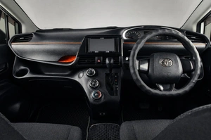 Минивэн Toyota Sienta 2021 года, 1539000 рублей, Челябинск