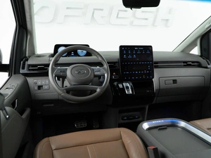 Минивэн Hyundai Staria 2021 года, 5393434 рублей, Москва