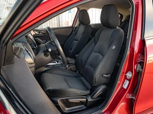 Седан Mazda 3 2014 года, 1299000 рублей, Краснодар