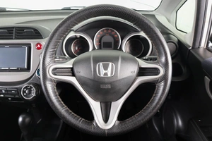 Хетчбэк Honda Fit 2010 года, 629000 рублей, Пермь