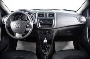 Хетчбэк Renault Sandero Stepway 2018 года, 989000 рублей, Пермь