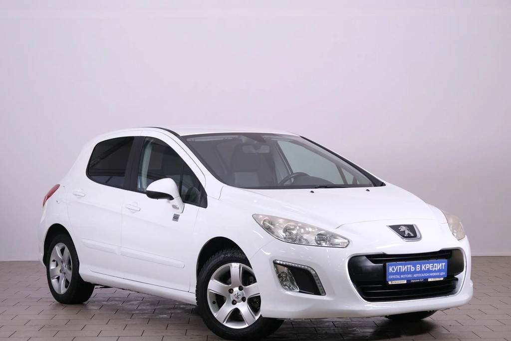 Хетчбэк Peugeot 308 2012 года, 649000 рублей, Омск