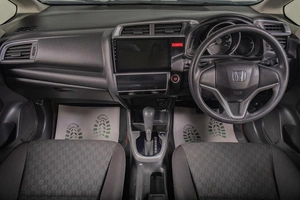 Хетчбэк Honda Fit 2013 года, 1169000 рублей, Томск