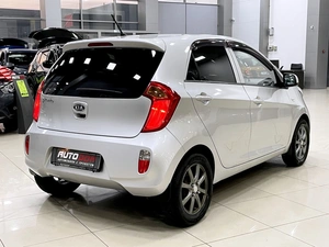 Фото