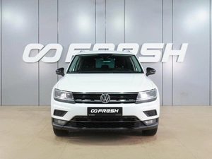 Внедорожник Volkswagen Tiguan 2019 года, 2499000 рублей, Воронеж