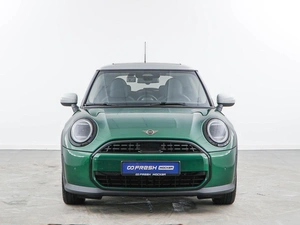 Хетчбэк MINI Cooper 2024 года, 4898999 рублей, Москва