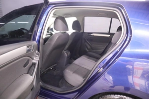 Хэтчбек Volkswagen Golf 2012 года, 920000 рублей, Брянск