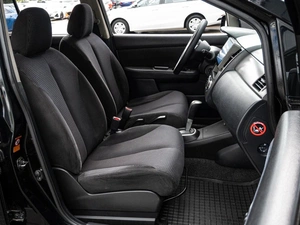 Хетчбэк Nissan Tiida 2011 года, 830000 рублей, Краснодар