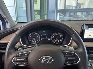 Внедорожник Hyundai Santa Fe 2023 года, 3825000 рублей, Уфа
