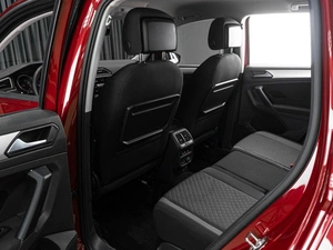 Внедорожник Volkswagen Tiguan 2019 года, 2354000 рублей, Тюмень