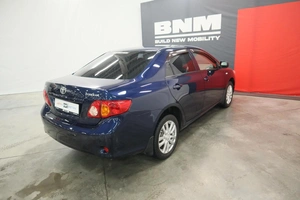Седан Toyota Corolla 2008 года, 990000 рублей, Курск