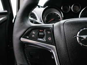 Внедорожник Opel Mokka 2013 года, 1199000 рублей, Красноярск