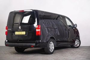 Минивэн Peugeot Traveller 2018 года, 3039000 рублей, Томск
