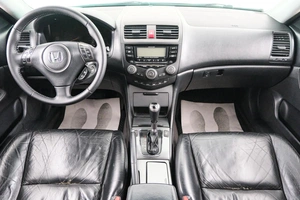 Седан Honda Accord 2007 года, 949000 рублей, Красноярск