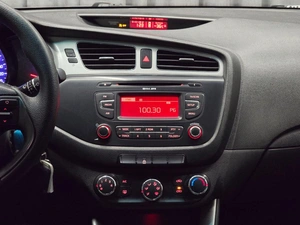 Хетчбэк Kia Ceed 2012 года, 649000 рублей, Красноярск