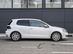 Хетчбэк Volkswagen Golf 2008 года, 799000 рублей, Кирилловка