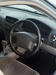 Седан Toyota Corolla 2000 года, 495000 рублей, Красноярск
